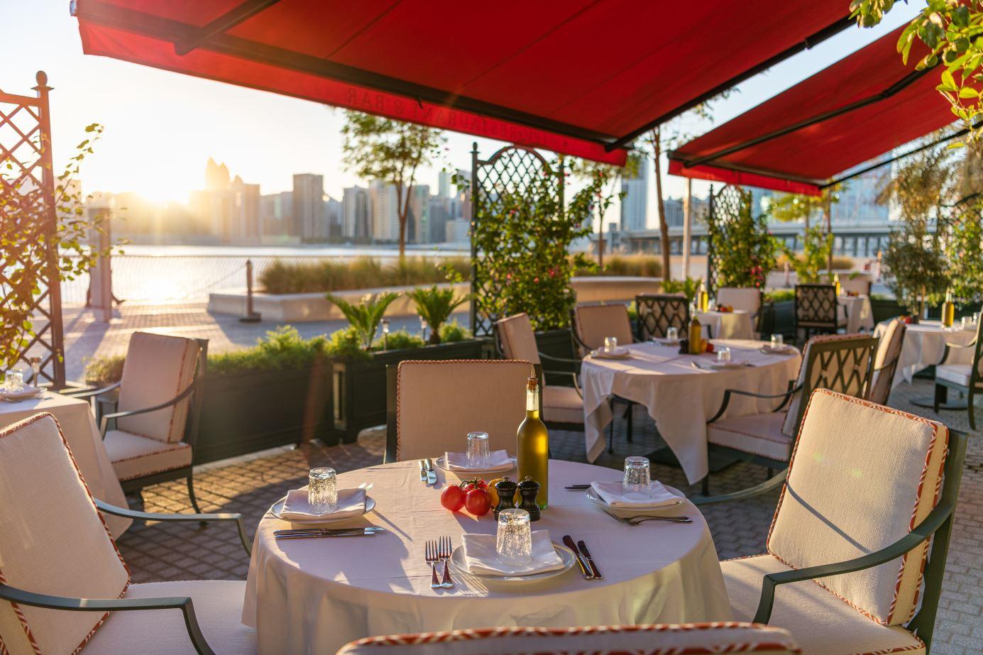 business-lunch-at-lpm-restaurant-bar