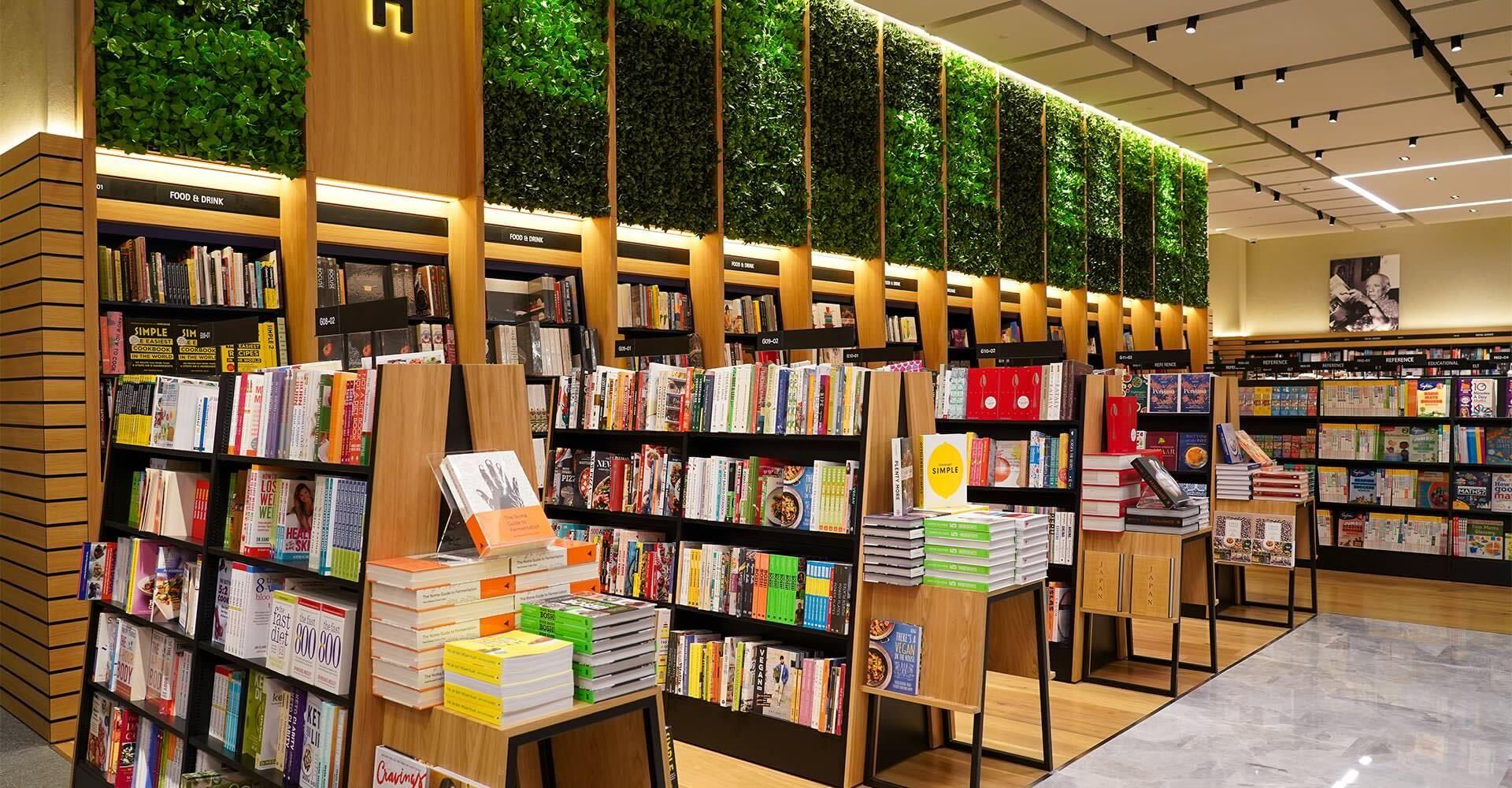 Books Kinokuniya